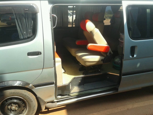 ขายรถตู้ commuter ปี46 วางเครื่อง 2jz ลงเล่มแล้ว ใช้ได้ 2 ระบบ แก๊ส,เบนซิน เกียร์ออโต้ รถสวยไม่มีที่ผุ ทะเบียนเต็มพร้อมโอน