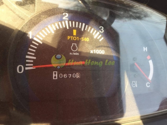 L4708 ตัวรถพร้อมใบดัน มือสอง ใช้งาน 670 ชั่วโมง ปี 2556  ดาวน์ 5,000 บาท