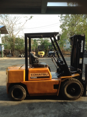 +++ ขายโฟล์คิลฟท์ KOMATSU FG25-10 ขนาด 2.5 ตัน เครื่องยนต์เบนซิน แก๊ส เสา 3 เมตร เกียร์ธรรมดา งา 1,070 มม. ยางลม +++ ขายโฟล์คิลฟท์ KOMATSU FG25-10 ขนาด 2.5 ตัน เครื่องยนต์เบนซิน แก๊ส เสา 3 เมตร เกียร์ธรรมดา งา 1,070 มม. ยางลม