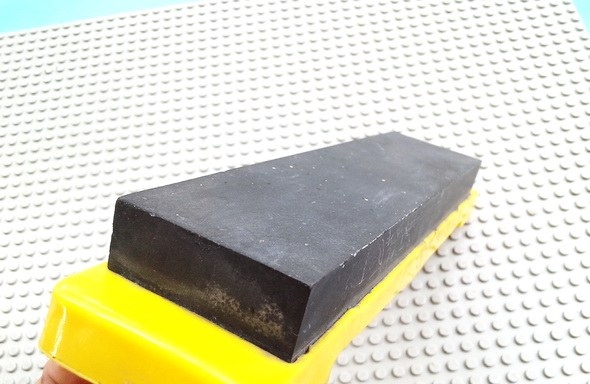 ขายหินลับมีดญี่ปุ่นแบบละเอียดพร้อมแท่นรอง