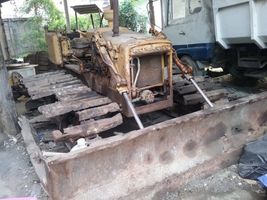 ขาย 65,000 รถแทรคเตอร์ KOMATSU D20-3 ตีนเป็ดฮาปยาวราคาถูก 090-772-3710 090-772-3708 ขาย 65,000 รถแทรคเตอร์ KOMATSU D20-3 ตีนเป็ดฮาปยาวราคาถูก 090-772-3710 090-772-3708