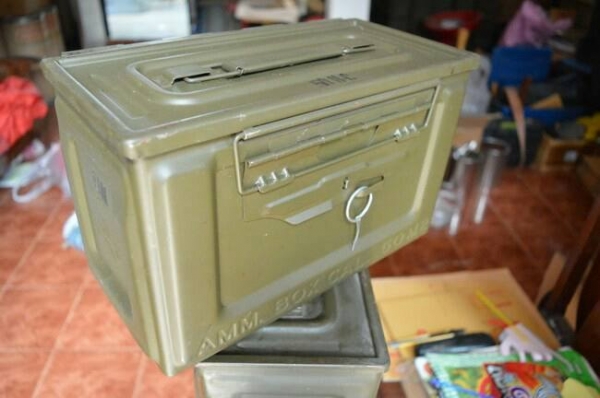 ขายลังใส่กระสุนปืนทหารงานเก่าเก็บ Made in USA.ยุคสงครามหนักเกือบ3กิโล