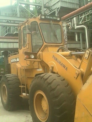 ขายรถตักล้อยาง Furukawa FL230-I