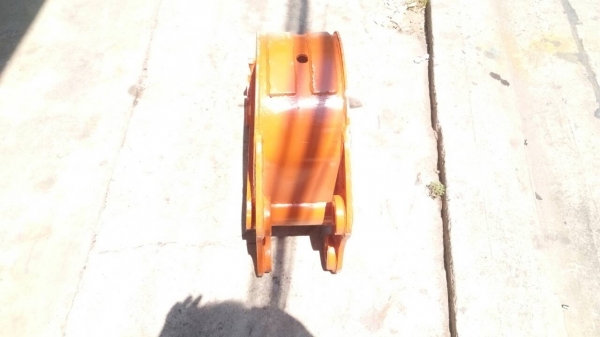 ขายคับบุ้งกี้วางท่อประปา รถแมคโคเล็ก ขนาดความกว้าง. 20-25-30. ซม. รับประกันความแข็งแรง