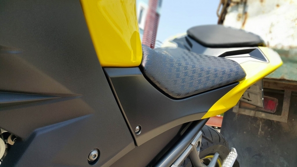 Z300 2015 วิ่งแค่ 3,000 กิโล มี ABS Slipper Clutch แต่งสวย ไม่แพง ต่อรองได้ครับ