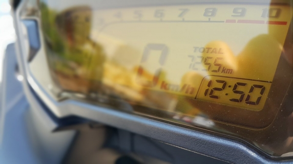 Cb500x สีล่าสุดปี 2015 วิ่งน้อยมาก ราคาไม่แพง ต่อรองได้ครับ Cb500x สีล่าสุดปี 2015 วิ่งน้อยมาก ราคาไม่แพง ต่อรองได้ครับ