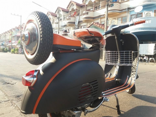 รับสั่งทำ Vespa และบริการหลังการขาย ร้าน Pong_Motor_Classic รับซ้อม ปะผุ ผ่นสี ขายซาก บริการครบวงจร