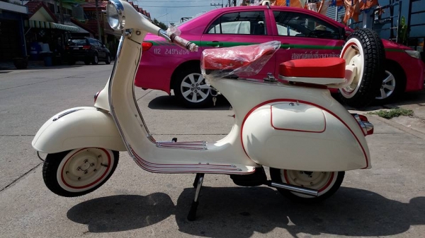 รับสั่งทำ Vespa และบริการหลังการขาย ร้าน Pong_Motor_Classic รับซ้อม ปะผุ ผ่นสี ขายซาก บริการครบวงจร