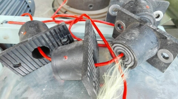 Sell>> โบวเวอร์ ดูดอากาศ KRUGER 5 HP. 380V. สภาพใหม่ 98\% มาคู่ 2 ตัว ทดลองสินค้าก่อนได้พร้อมใช้งาน.