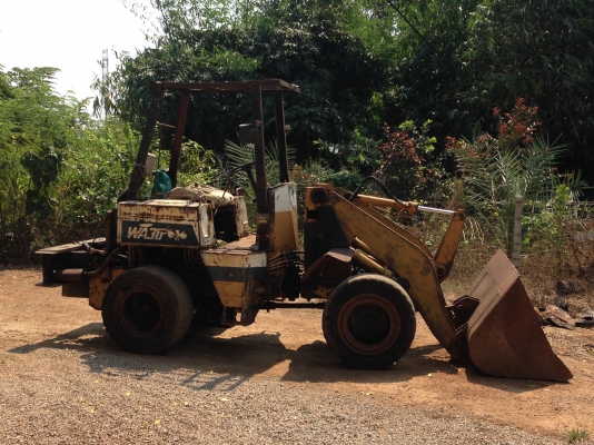 ขายรถตักล้อยาง KOMATSU WA 30-1