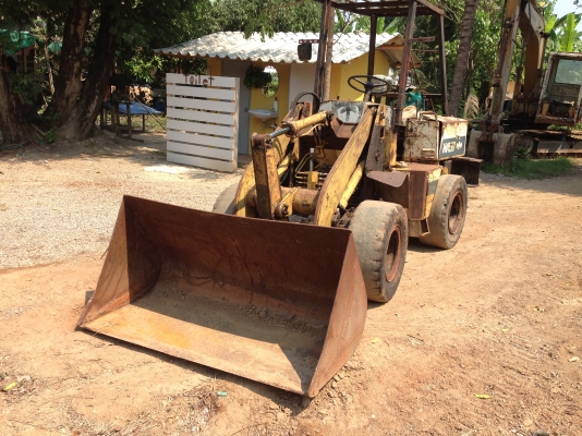 ขายรถตักล้อยาง KOMATSU WA 30-1