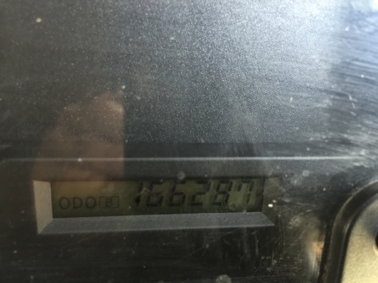 ขายรถ 6 ล้อ ตู้ 10บาน เครื่อง 200 แรง ยาว 7.20เมตร ราคา 695000 บาท