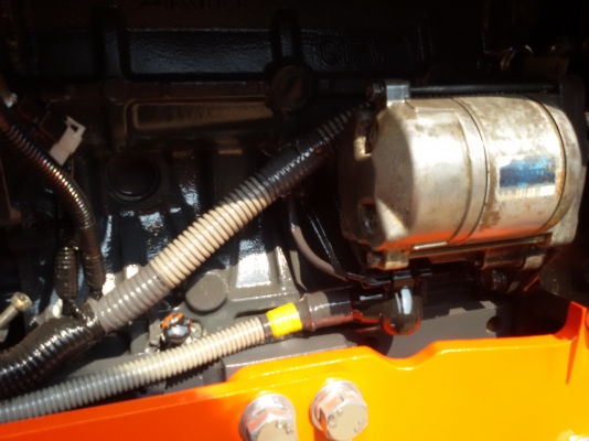 ปัญญาแทรคเตอร์..จัดมาให้ครับ ด่วน!!!คูโบต้า L3608 พร้อมใบมีดคานล่าง พร้อมผาน6 ตราช้าง22&times;6 ทำงาน966ชม.จัดส่ง อ.เก้าเลี้ยว จ.นครสวรรค์