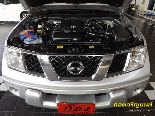 NISSAN FRONTIER NAVARA 4ประตู 2.5 SE CALIBRE ปี 2011