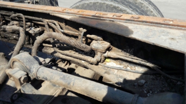 รถหัวลาก NISSAN DIESEL  ปีจดทะเบียน 2542  300 แรงม้า  เครื่อง 6SD1 เกียร์ฟูเลอร์