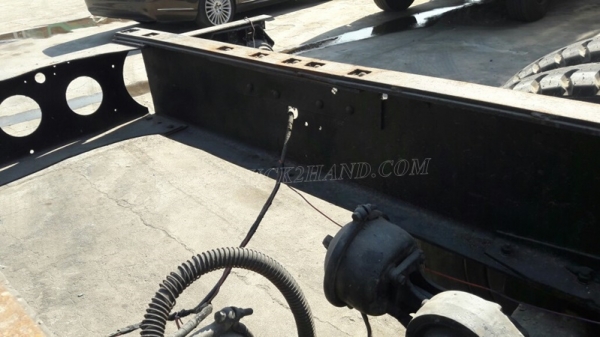 รถหัวลาก NISSAN DIESEL  ปีจดทะเบียน 2542  300 แรงม้า  เครื่อง 6SD1 เกียร์ฟูเลอร์