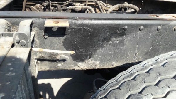 รถหัวลาก NISSAN DIESEL  ปีจดทะเบียน 2542  300 แรงม้า  เครื่อง 6SD1 เกียร์ฟูเลอร์