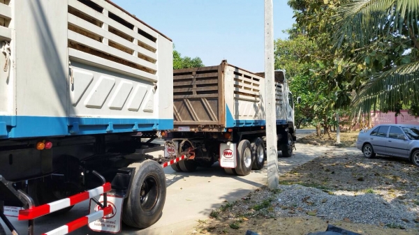 ขายรถพ่วง Isuzu เครื่อง 360 แรง ปี 54 กระบะดัมพ์สามมิตร ลูก 3 เพลา ยางเต็ม