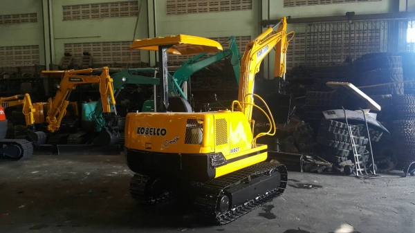 ขาย รถขุด KOBELCO รุ่น SK027 มือสองญี่ปุ่น แทรกเหล็ก สลักแน่น มีไลน์ใส่ หัวกระแทกได้ มือถือ /LINE ID : 0818753444