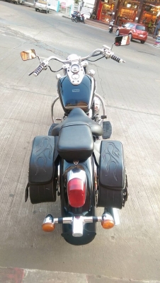 ขายคับ HONDA SHADOW CLASSIC 400 ปี2000 เดิมๆ สีสวยๆ กระเป๋าข้าง กันล้ม อินวอยส์ สรรพสามิตรราคา 98500 บาท สนใจติดต่อ 081-0578282 คับ ส่งได้ทั่วไทยคับ สนใจติดต่อ 081-0578282 FACEBOOK ชาญณรงค์ ป๊อป ชัยอมฤต ไอดีไลน์ POPBIGBIKESAKON คับ สนใจรถสวย ถูก ดี ต้อง P