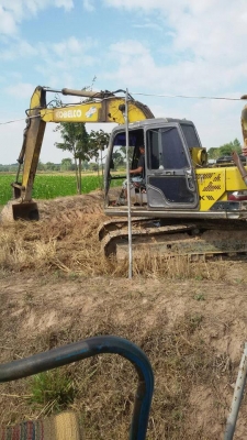 ขายรถขุดโกเบลโก sk120-3 มาร์คทรี ไฟฟ้าตัด เครื่องดี ปั๊มผ่าใหม่ ช่วงล่างดี สภาพพร้อมทำงาน เอวดี