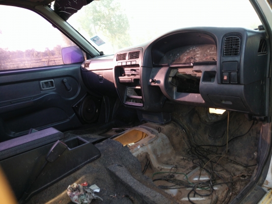 ขายหัวเก๋งพร้อมกระบะบิ๊กเอ็ม จอโค้งสวยๆบางๆ