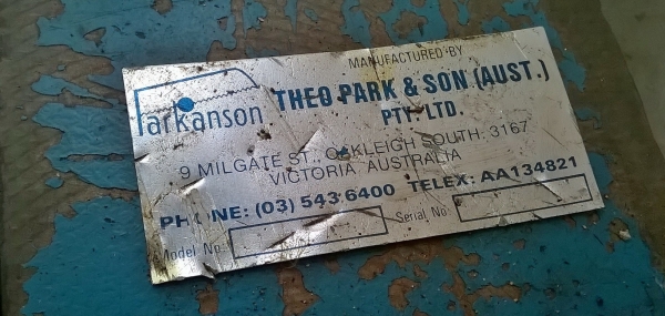 **ขายถูกๆครับ**เครื่องเลื่อยมือสองจากญี่ปุ่น แต่ made in australia..SANDVIK-PARKANSON รุ่นหนัก พร้อมใช้งาน ทุกระบบทำงานได้ดีครับ