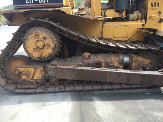 ขออนุญาติขาย D6H สป๊อกเด็ดลอยอุปกรครบเอกสารใบซื้อขายราคา  520000 สนใจติดต่อ  ช่างดำ  0853224877-0988930465