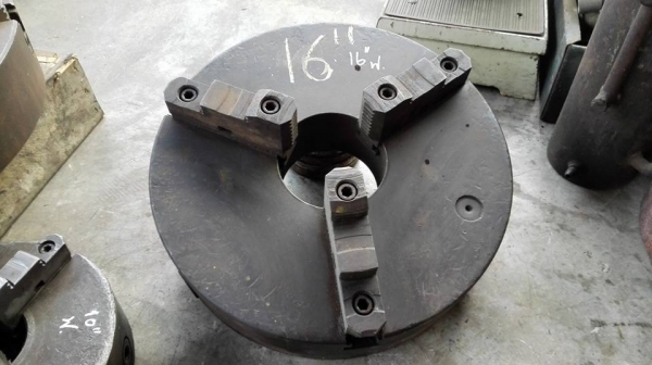 Sell>> สามจับ 16"นิ้ว ฟันกลับในตัว สวยสดแน่นพร้อมใช้งาน!!