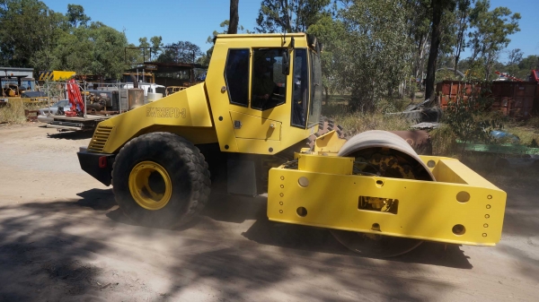 รถบดสั่นสะเทือน25ตันBOMAG BW225-3D