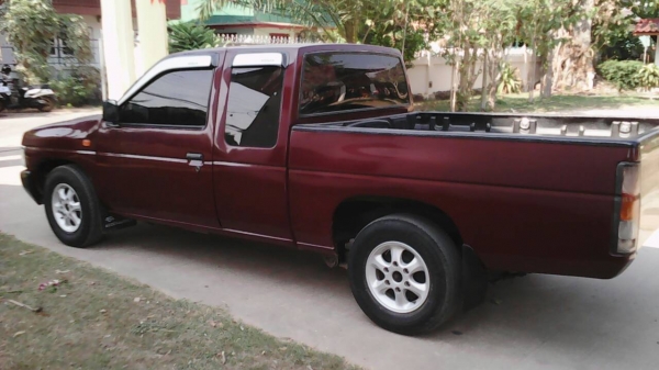 นิสสันบิ๊กเอ็ม 2.7 ฝาแดง ปี2540 พวงมาลัยเพาเวร์