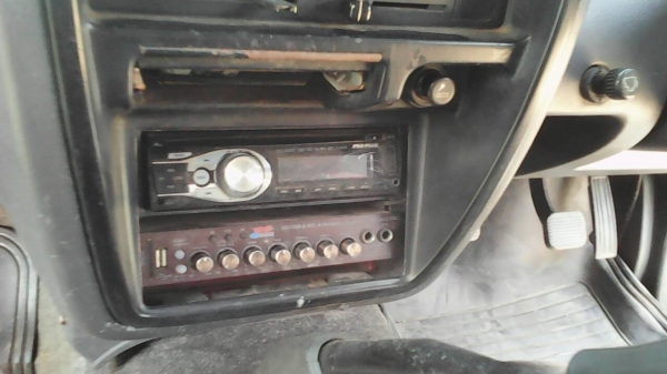 นิสสันบิ๊กเอ็ม 2.7 ฝาแดง ปี2540 พวงมาลัยเพาเวร์