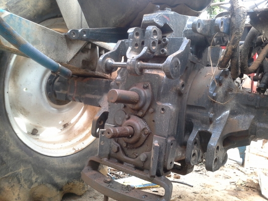 ขาย รถไถพร้อมคีบถูกๆเอาไปทำต่อเอง