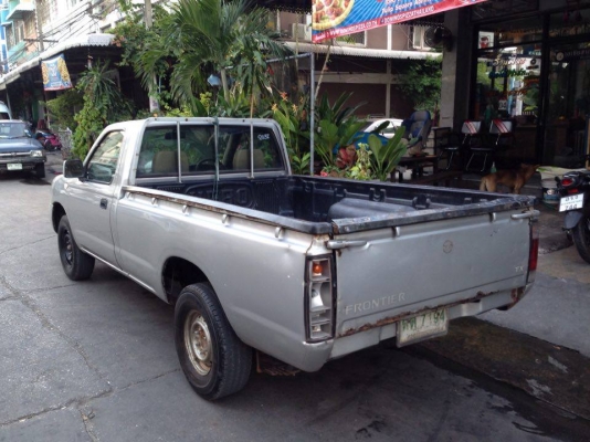 ขายนิสสันฟรอนเทีย ปี 06 เครื่อง yd25 turbo เสริมแหนบบรรทุก แอร์เย็นมาก เพลงเพราะ จัดไฟแนนซ์เต็มพิกัต