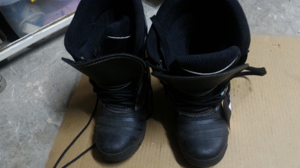 รองเท้าของใหม่สวยๆได้มาจากญี่ปุ่น POWDER STICK รุ่น PSMB - 8100