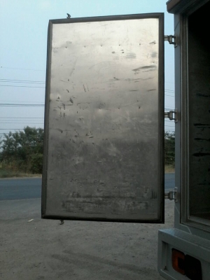 ขายISUZU NQR175หน้าตึกยูโร3จดปี56ไมล์น้อยตู้แห้งยาว5.50เมตร