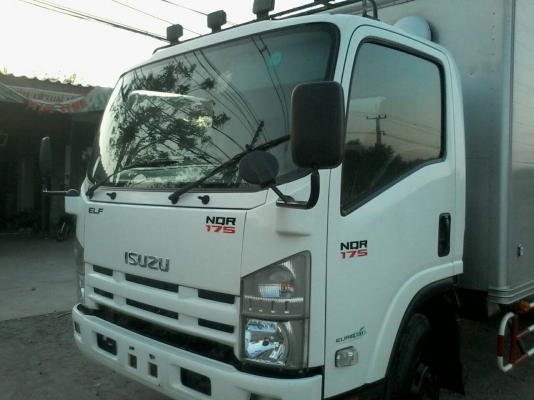 ขายISUZU NQR175หน้าตึกยูโร3จดปี56ไมล์น้อยตู้แห้งยาว5.50เมตร