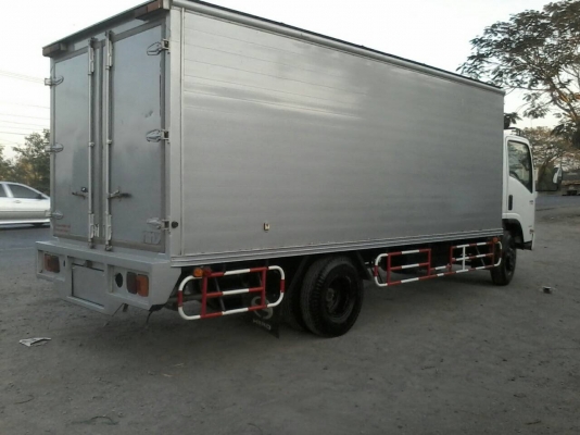 ขายISUZU NQR175หน้าตึกยูโร3จดปี56ไมล์น้อยตู้แห้งยาว5.50เมตร