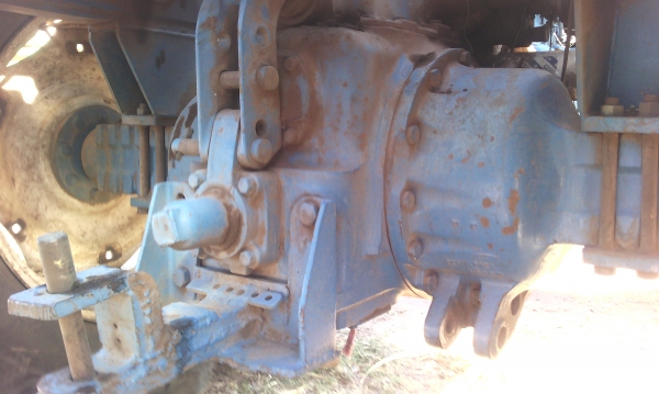 ขาย 468000 FORD6600เต็มตัว T5ติดคีบพร้อมใบตัก เล่มทะเบียนพร้อม ขาย 468000 FORD6600เต็มตัว T5ติดคีบพร้อมใบตัก เล่มทะเบียนพร้อม