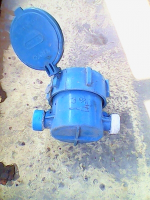 ขายมิเตอร์น้ำมือ2จำนวนมากราคา150 บาทโทร0906208746