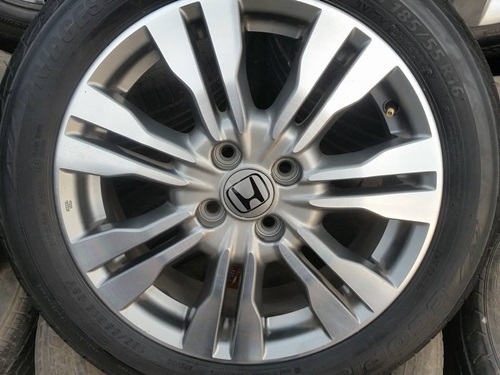 ขายล้อHONDA City SVขอบ16 ยาง ปี 14 4 ล้อ ขายล้อHONDA City SVขอบ16 ยาง ปี 14 4 ล้อ
