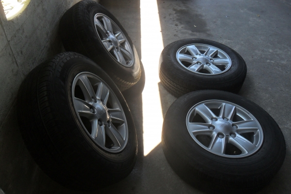 ล้อแม็ก16นิ้ว6รุ อีซุสุ พร้อมยาง สวยๆ 4 ล้อ ลดราคาเหลือ 5800 บาท ล้อแม็ก16นิ้ว6รุ อีซุสุ พร้อมยาง สวยๆ 4 ล้อ ลดราคาเหลือ 5800 บาท