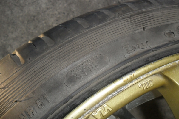 ล้อแม็ก17นิ้ว4รู100 พร้อมยาง สวยๆ 4 ล้อ ราคา 6750 บาท