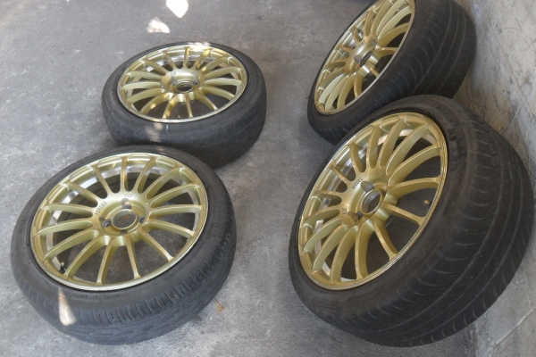 ล้อแม็ก17นิ้ว4รู100 พร้อมยาง สวยๆ 4 ล้อ ราคา 6750 บาท ล้อแม็ก17นิ้ว4รู100 พร้อมยาง สวยๆ 4 ล้อ ราคา 6750 บาท