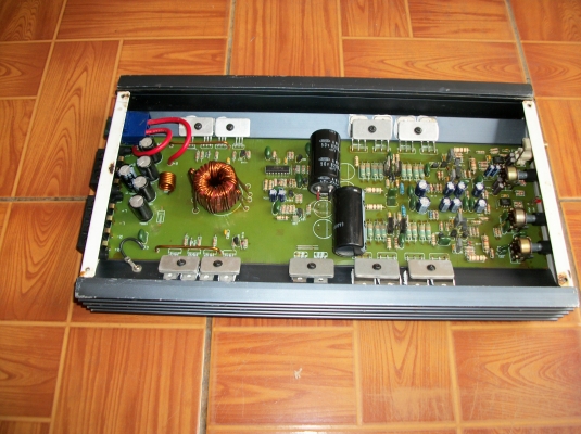 ขายแอมป์ Vocation VX800 2Ch คุณภาพดี เสียงดี นุ่มใส ใช้งานได้ปกติ