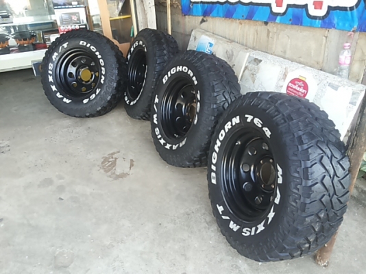 ล้อ rock แท้16"×8"off-30 พร้อมยาง mud 265/75/16 ดอกเหลือๆ ล้อ rock แท้16"×8"off-30 พร้อมยาง mud 265/75/16 ดอกเหลือๆ