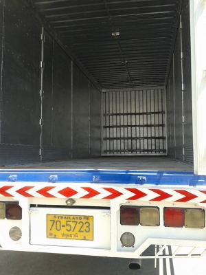 ขาย HINO FG ซีรี๋ส์ 500 ปี 2554  ตู้แห้ง 10 บาน 212 แรงม้าเทอร์โบ ยาว 7.30 ม.ยางเต็มทุกเส้น สภาพตู้เหมือนใหม่ ภายในสวยๆ พร้อมใช้ ราคา 1,380,000 บาท สนใจสอบถามเพิ่มเติมได้ที่ 081-4825911 คุณพิมพ์ใจ 085-0097969 คุณรุ่ง