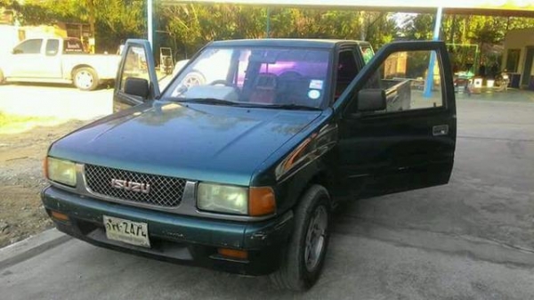 ขาย ISUZU  TFR  ปี 1994  เครื่องดี เเชสซี  ช่วงล่างดี  สีได้  ไม่ผุ ยางยังดี ภายในไม่โทรม  พร้อมใช้ ภาษีไม่ขาด  เล่มพร้อม  087-6835269-0944241092