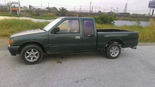 ขาย ISUZU  TFR  ปี 1994  เครื่องดี เเชสซี  ช่วงล่างดี  สีได้  ไม่ผุ ยางยังดี ภายในไม่โทรม  พร้อมใช้ ภาษีไม่ขาด  เล่มพร้อม  087-6835269-0944241092