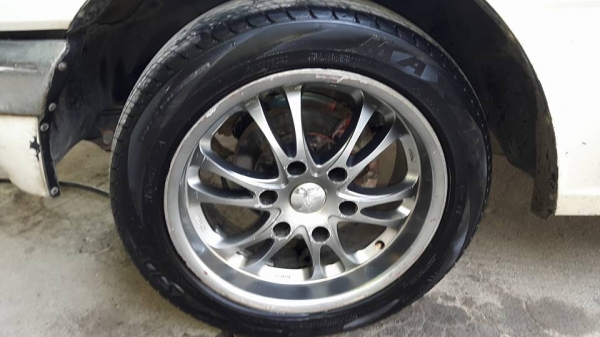 ขาย อีซูซุ มังกรแค็บหน้ายัอย สวยๆ เครื่องดีขับดีแอร์เย็นปี 1996 ขาย 129,000 สนใจโทร 0805669540